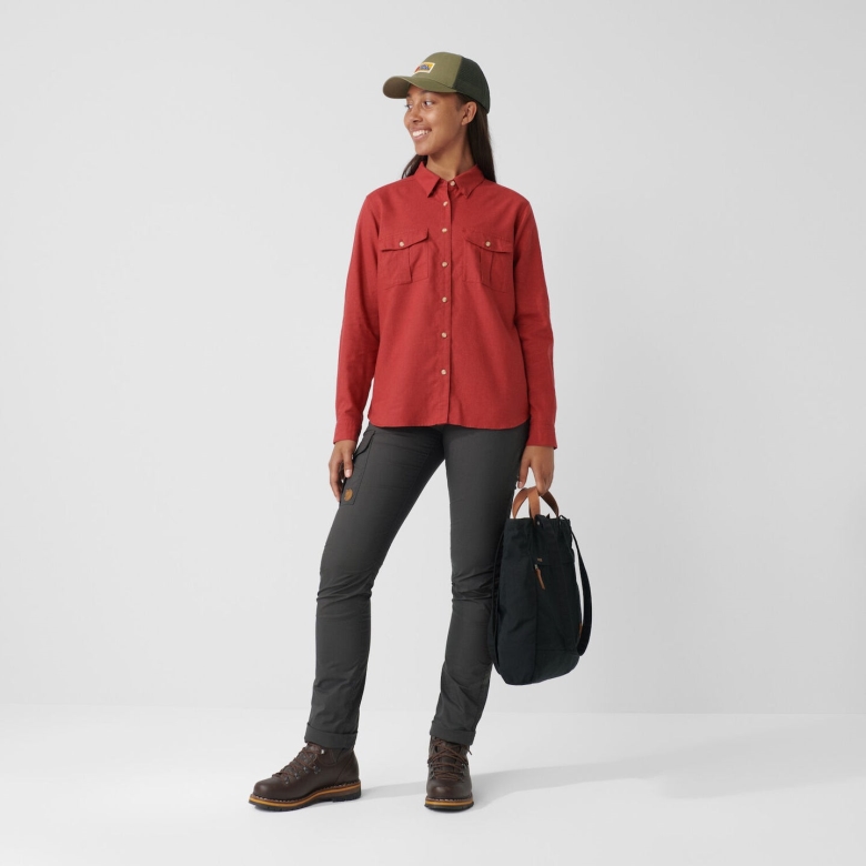 Raspberry Red Fjällräven Canada Övik Travel Shirt Ls W