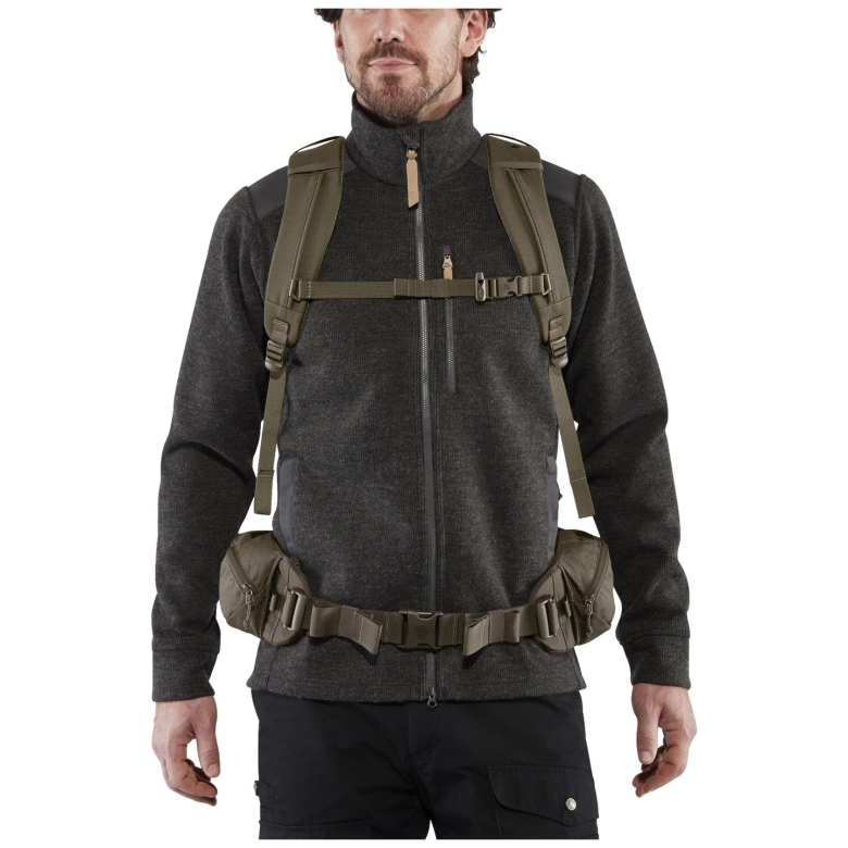 Fjällräven Canada Brand Dark Olive Singi 28
