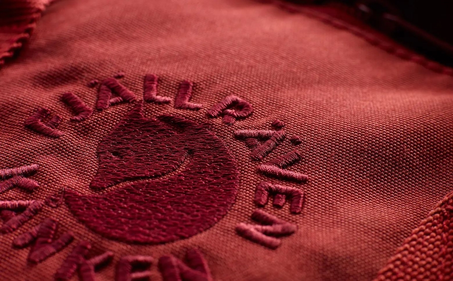 Red Fjällräven Canada Re-Kånken