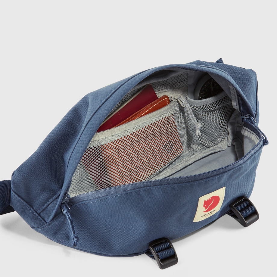 Fjällräven Canada Black Ulvö Hip Pack Large